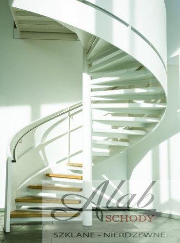 schody wewntrzne spiralne
